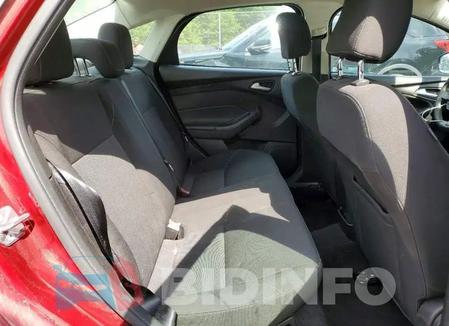 1FADP3F23HL274817 Photo# 10
