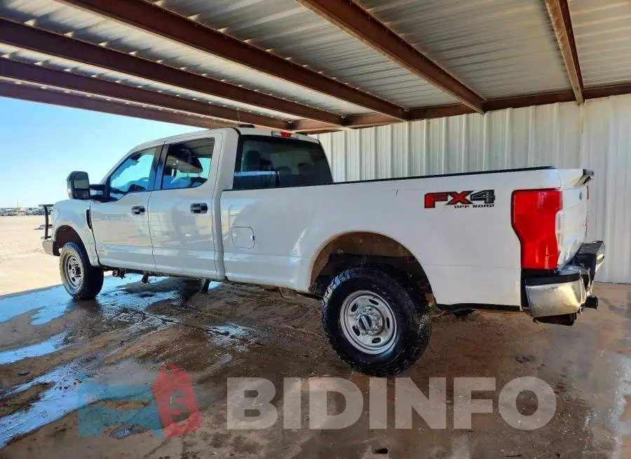 1FT7W2B61NED77439 Photo# 2