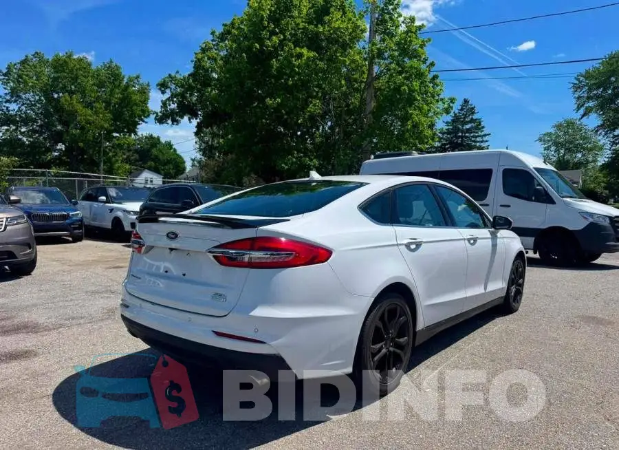 3FA6P0CDXLR117972 Photo# 4