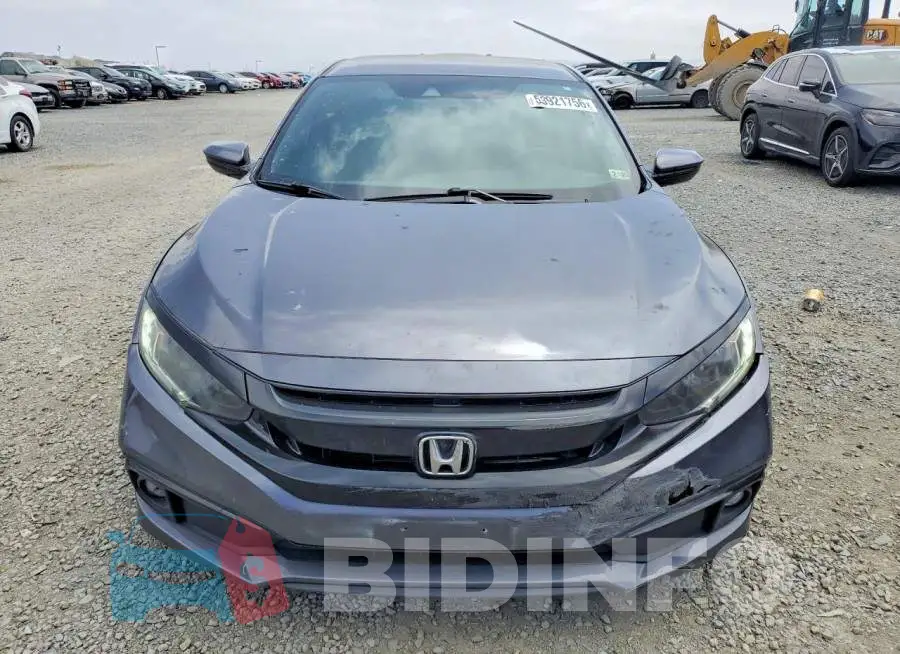 19XFC2F84KE004024 Photo# 5