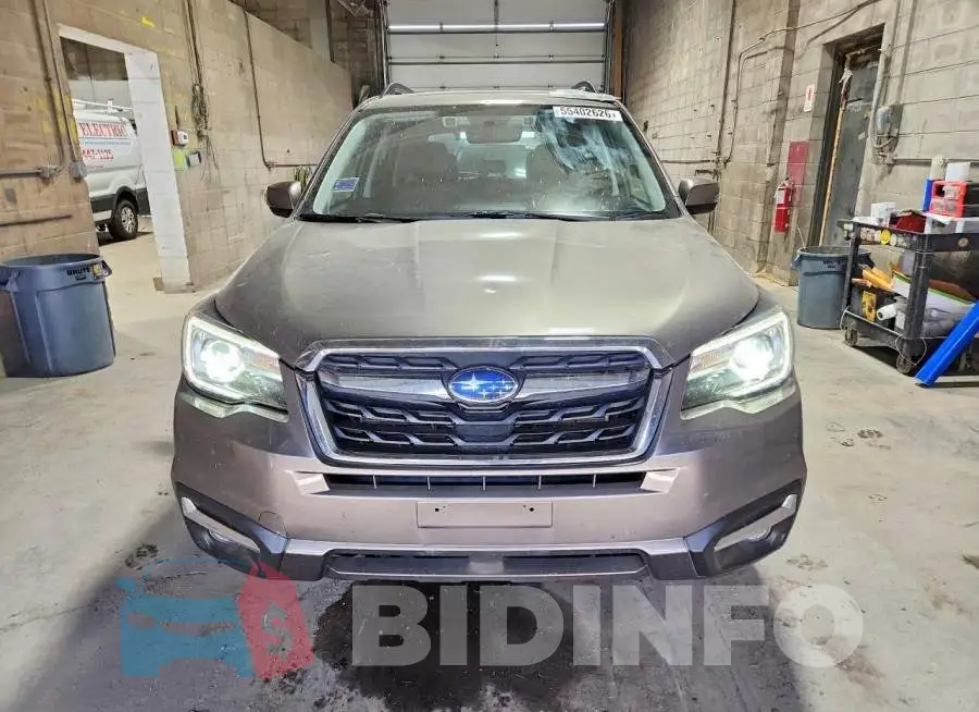 JF2SJAWC5JH591850 Photo# 5
