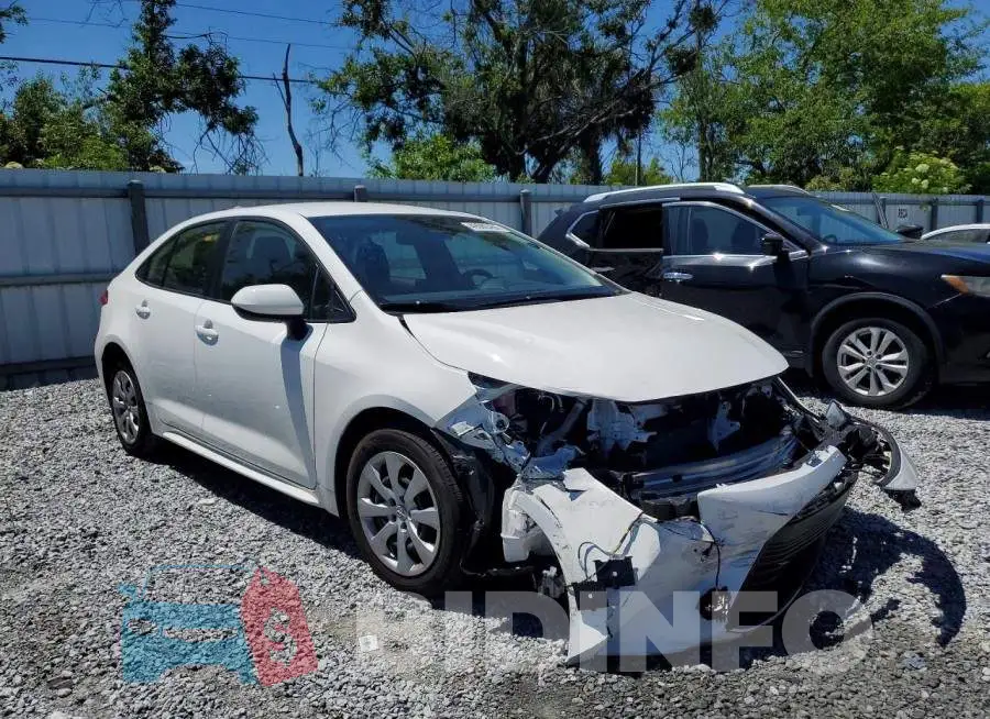 JTDBCMFE6R3060452 Photo# 4