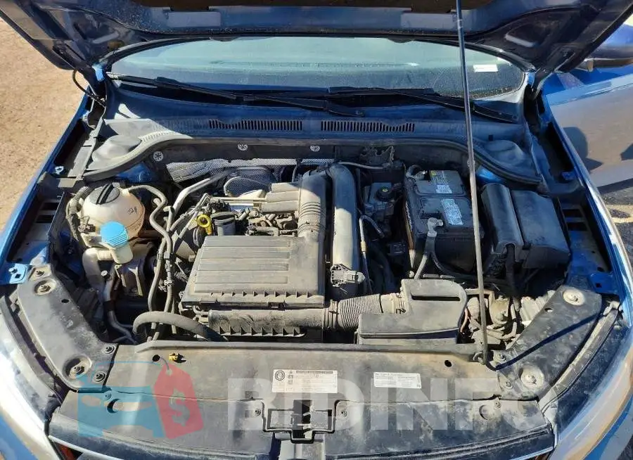 3VW2B7AJ2HM380032 Photo# 11
