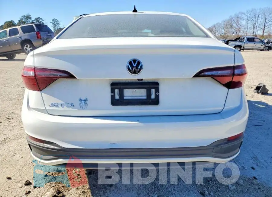 3VW5M7BU8RM100664 Photo# 6
