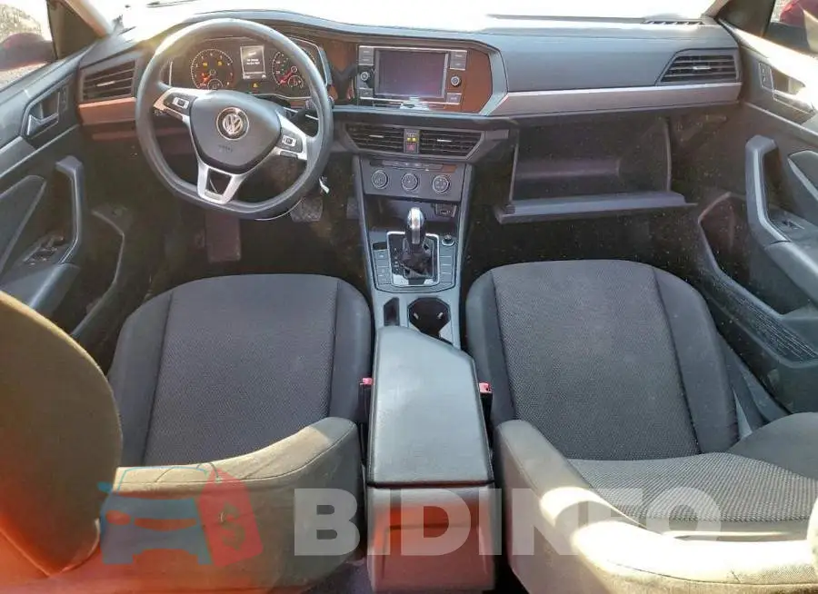 3VWCB7BU8KM180972 Photo# 8