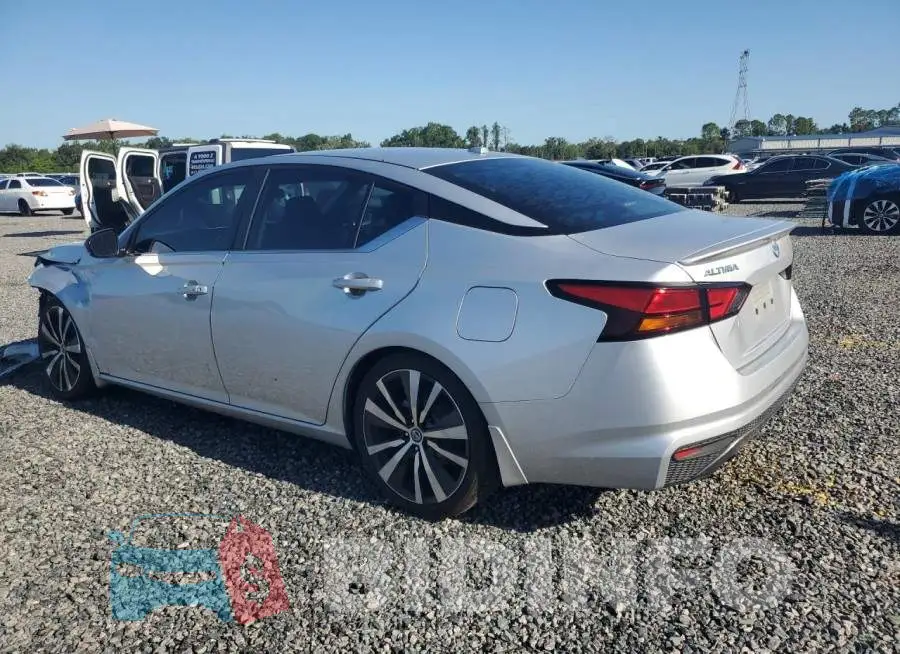 1N4BL4CV3KC182928 Photo# 2