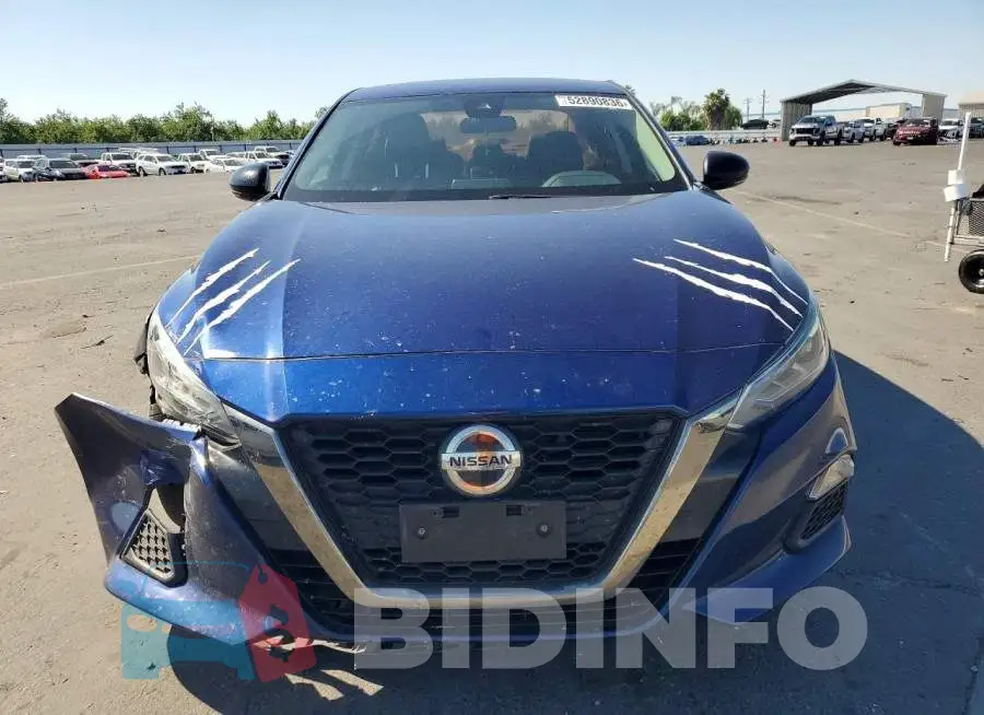 1N4BL4CV9LC242504 Photo# 5