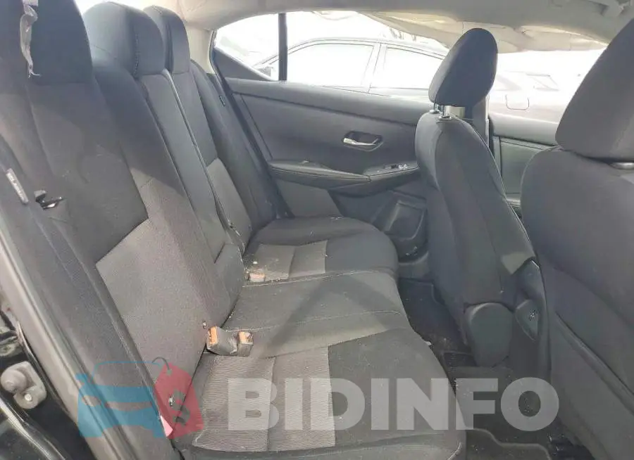 3N1AB8CV2NY256791 Photo# 10