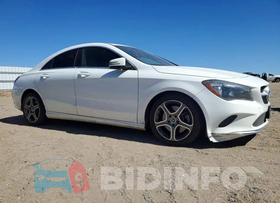WDDSJ4EB6JN682299 Photo# 4