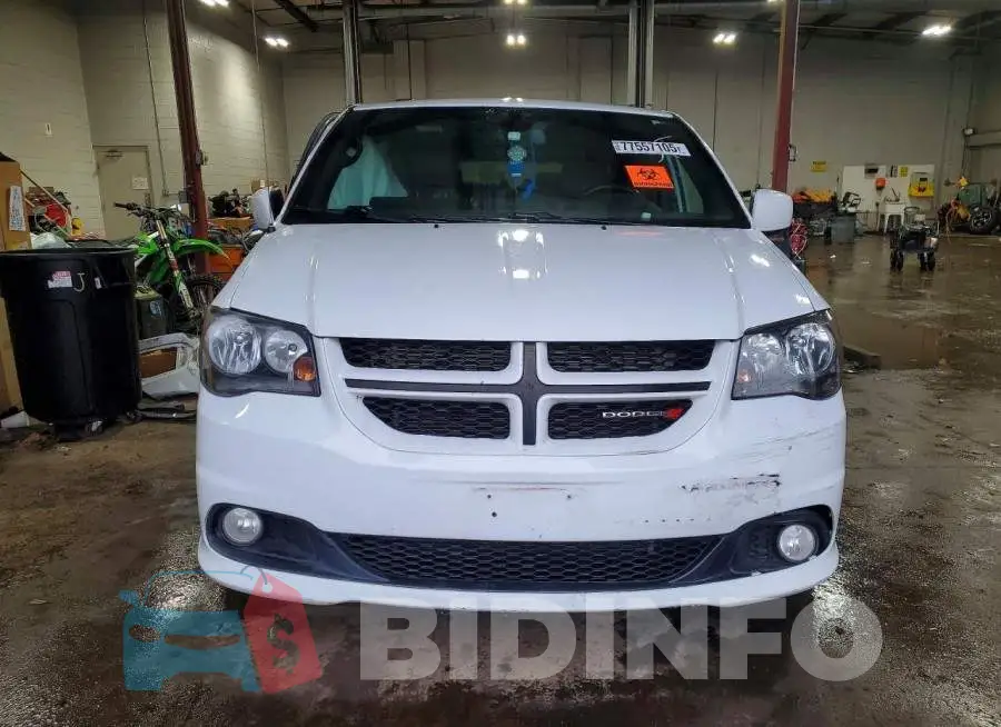 2C4RDGEG5JR335384 Photo# 5