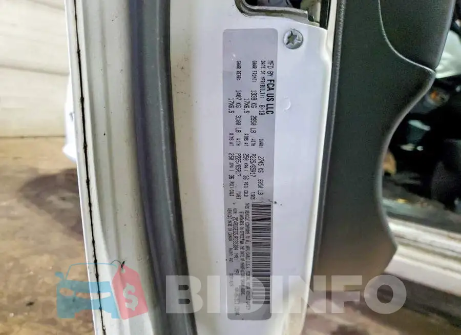 2C4RDGEG5JR335384 Photo# 13