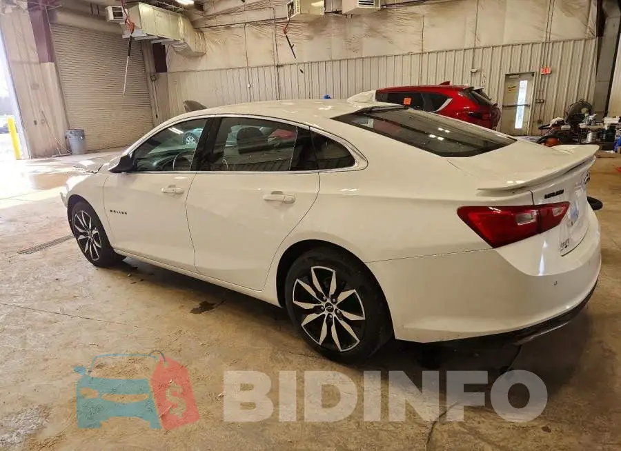 1G1ZG5ST0RF150930 Photo# 2