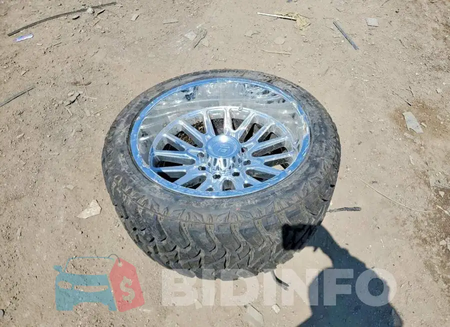 1GC1KXEY3HF135116 Photo# 12