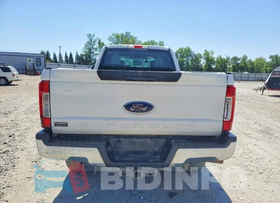 1FT7W2BT5KEG31476 Photo# 6