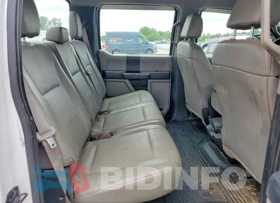 1FT8W3A64JEC71444 Photo# 10