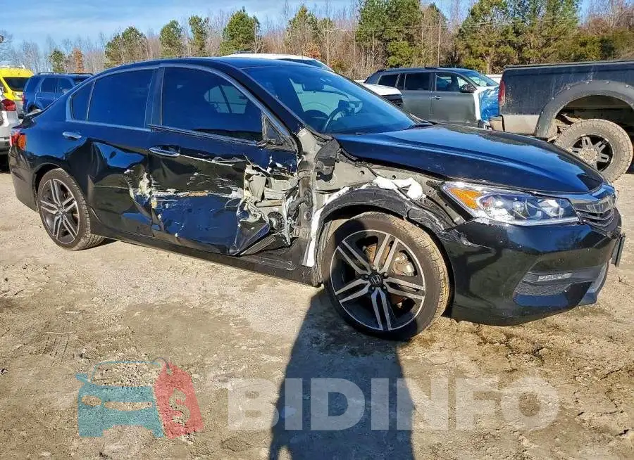 1HGCR2F57HA243376 Photo# 4