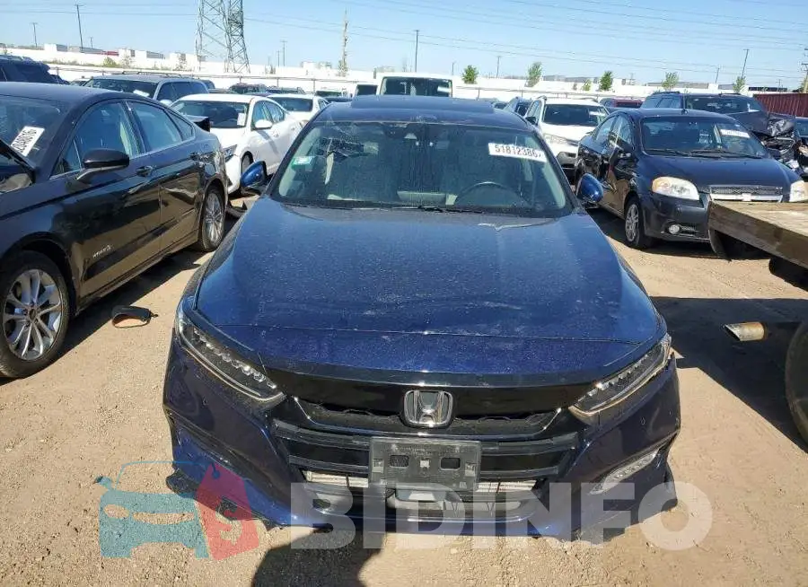 1HGCV2F96KA012927 Photo# 5