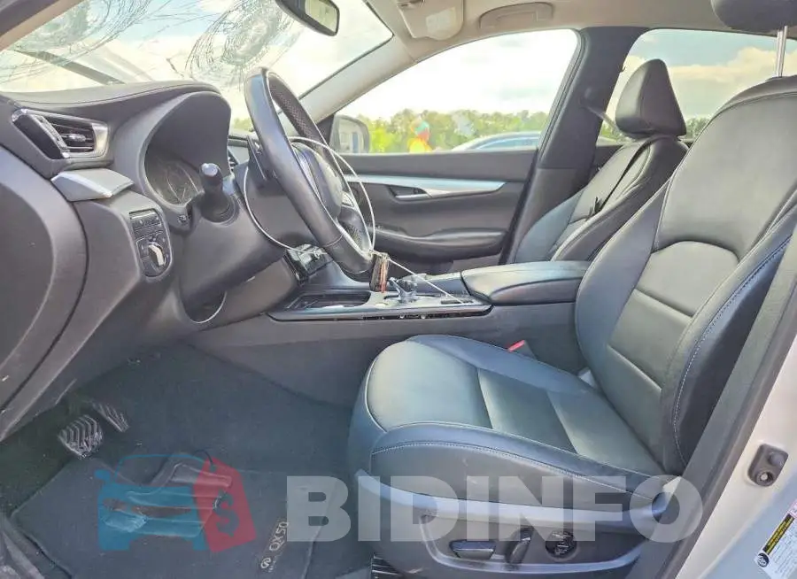 3PCAJ5M18LF104713 Photo# 7