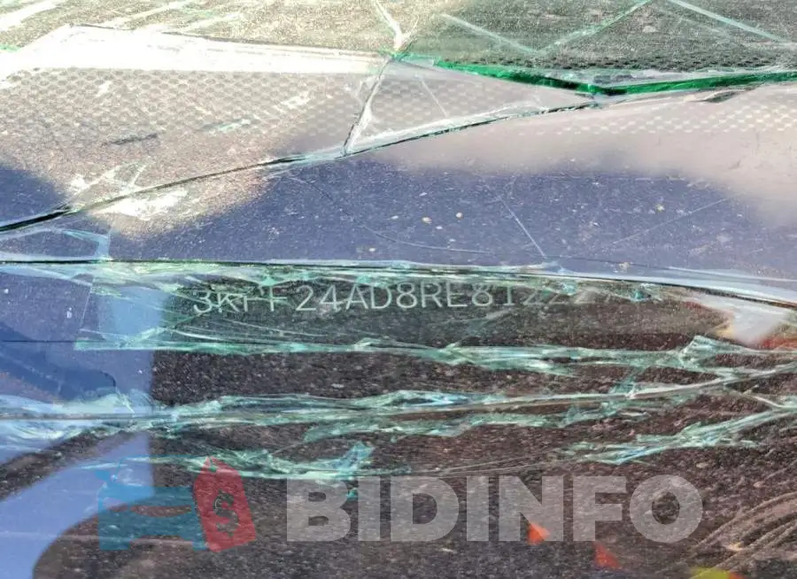 3KPF24AD8RE812227 Photo# 13