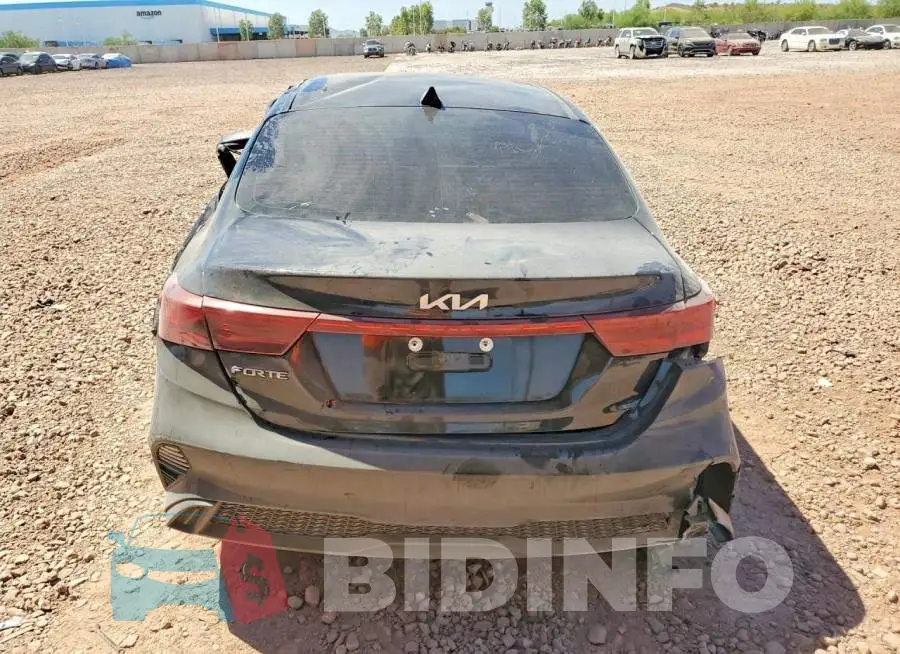 3KPF24AD8RE812227 Photo# 6