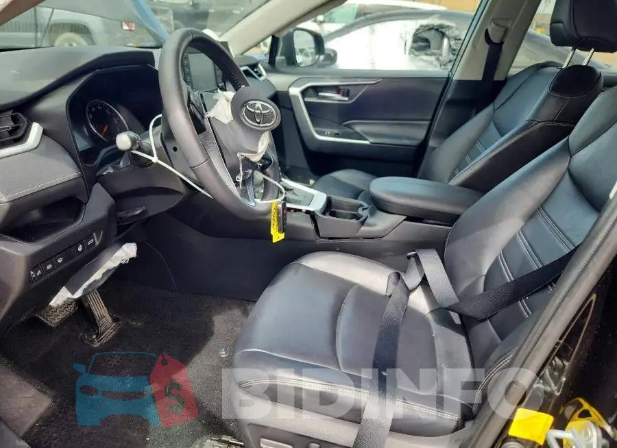 2T3A1RFV7LC140718 Photo# 7