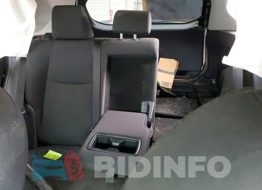 2T3F1RFV6LC084843 Photo# 10