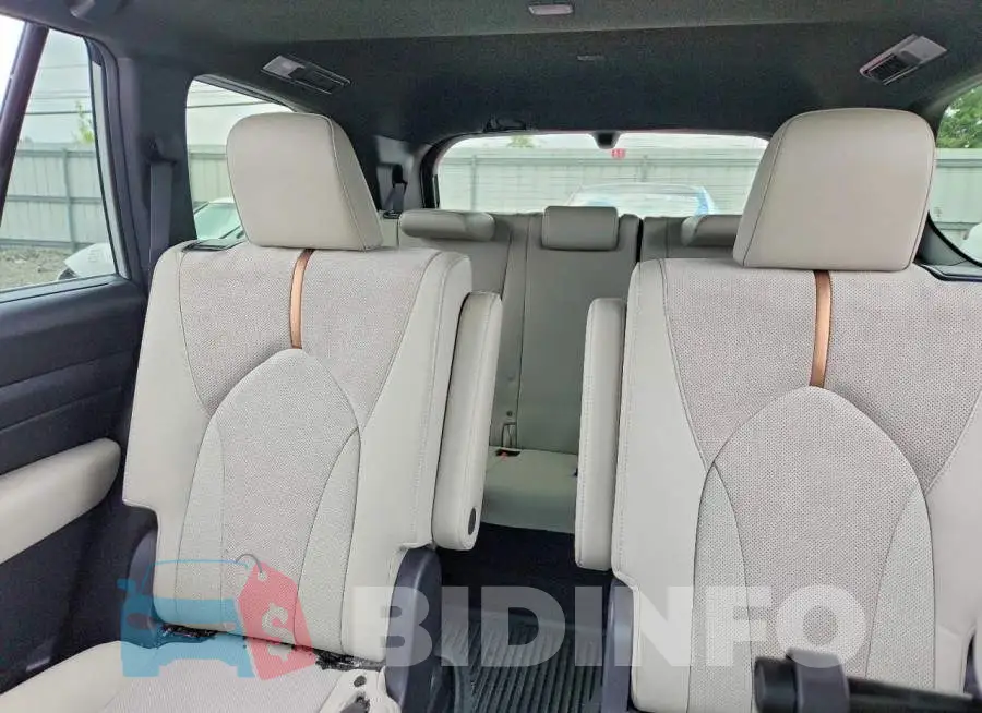5TDADAB58RS002032 Photo# 10