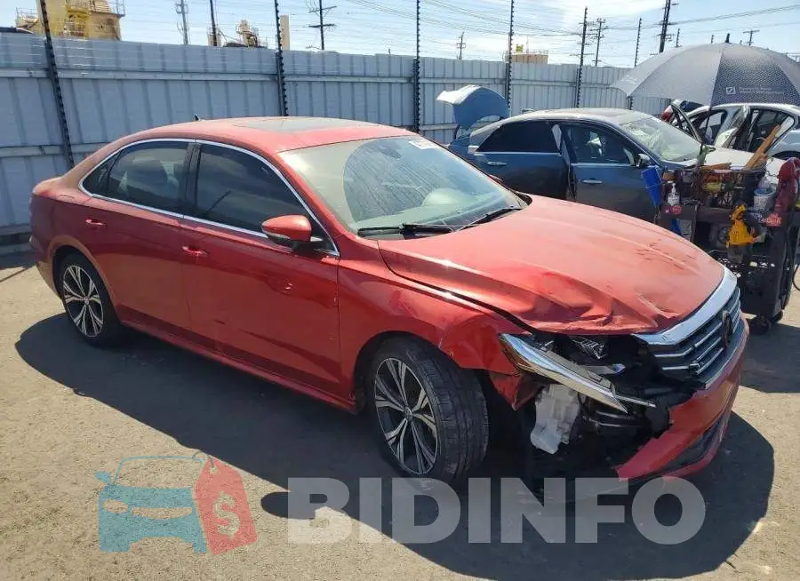 1VWSA7A39MC018764 Photo# 4