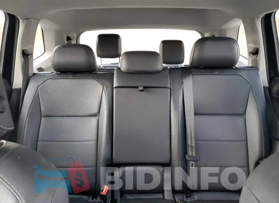 3VV3B7AX8KM156882 Photo# 10