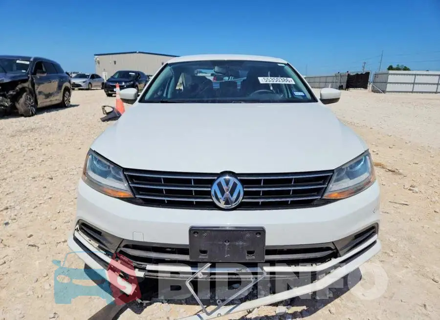 3VW2B7AJ1JM207687 Photo# 5