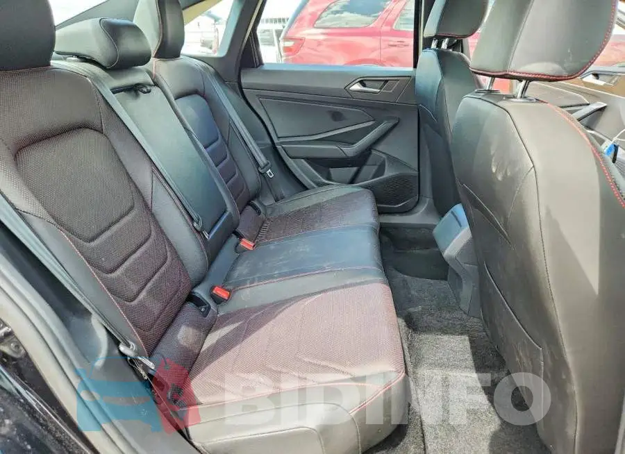 3VW2T7BU7RM059787 Photo# 10