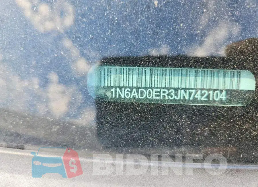 1N6AD0ER3JN742104 Photo# 12