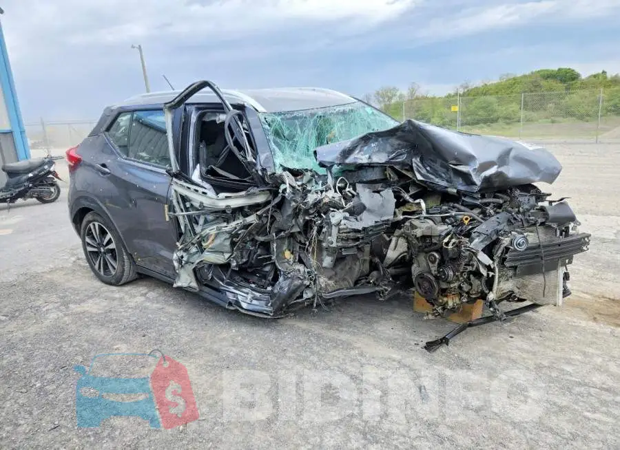 3N1CP5CU0KL552742 Photo# 4