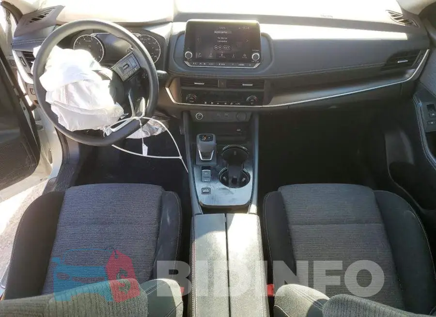 5N1BT3BA9PC867246 Photo# 8