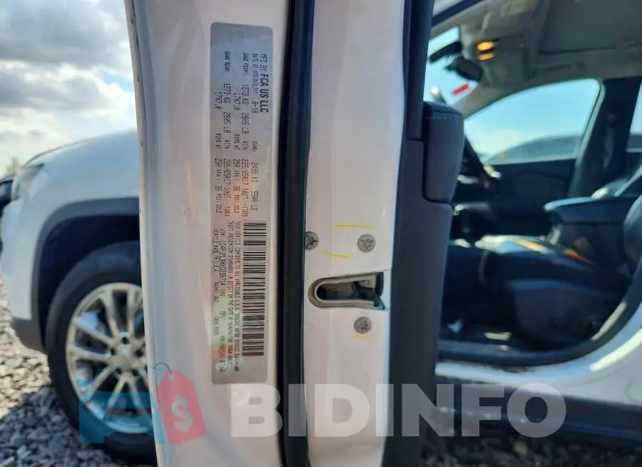 1C4PJMLBXKD239714 Photo# 12