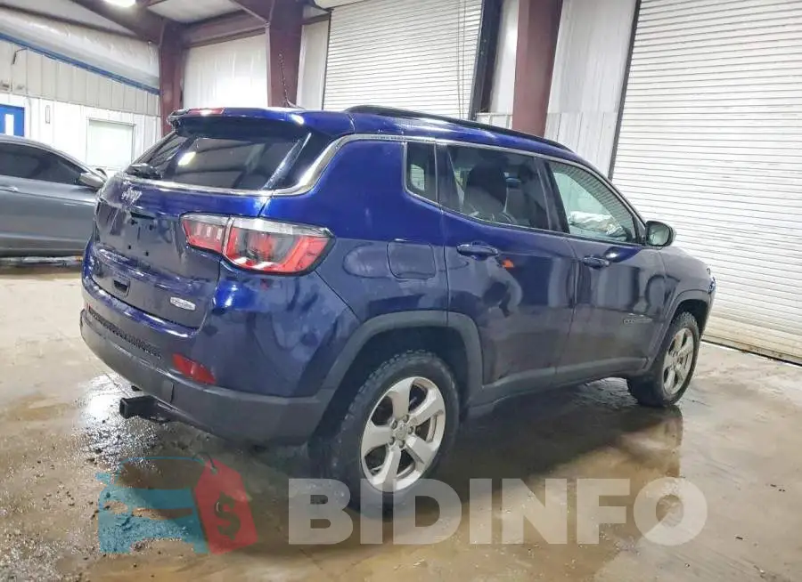 3C4NJDBB8LT150308 Photo# 3