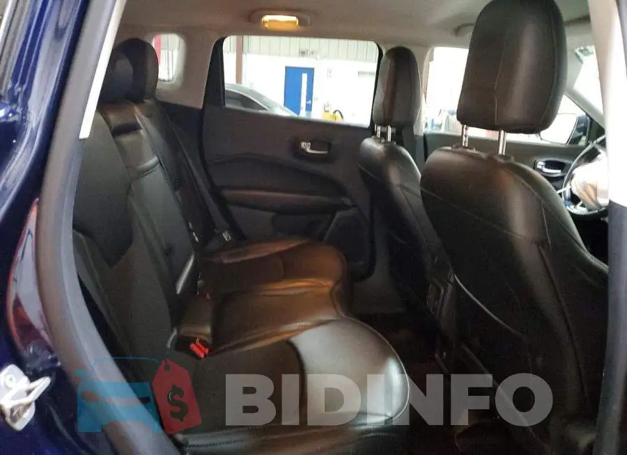 3C4NJDBB8LT150308 Photo# 11