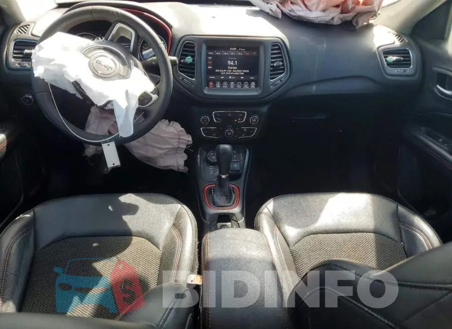 3C4NJDDB7MT583827 Photo# 8