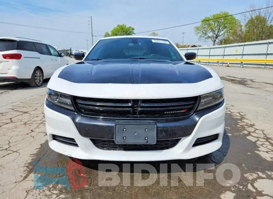 2C3CDXBG5MH671335 Photo# 5