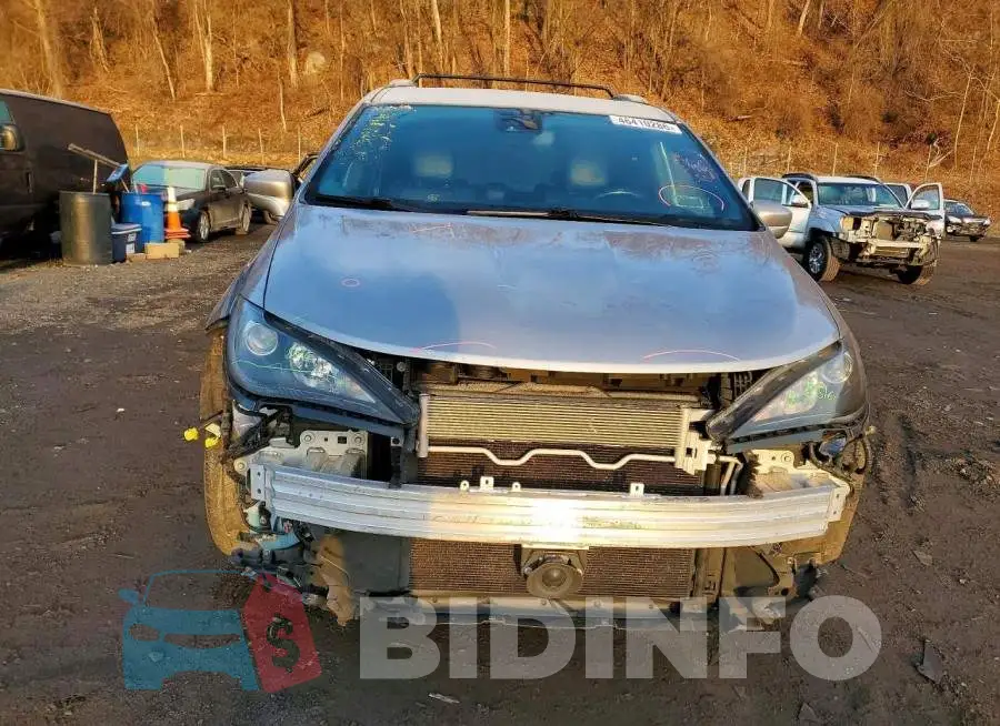 2C4RC1BG4LR173450 Photo# 5