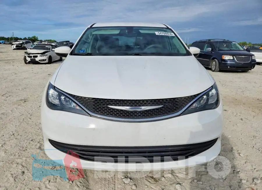2C4RC1DG9HR531680 Photo# 5