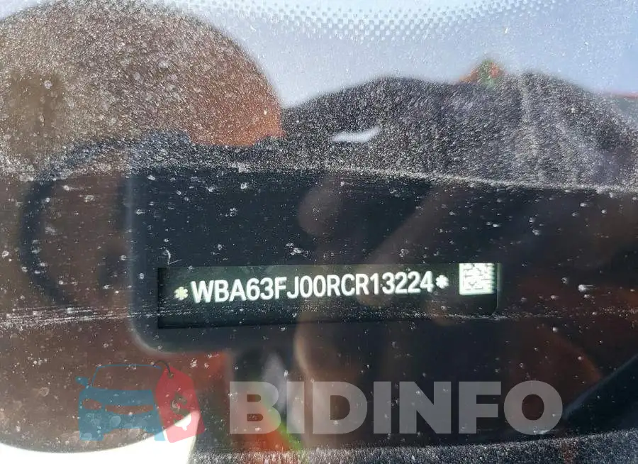WBA63FJ00RCR13224 Photo# 12