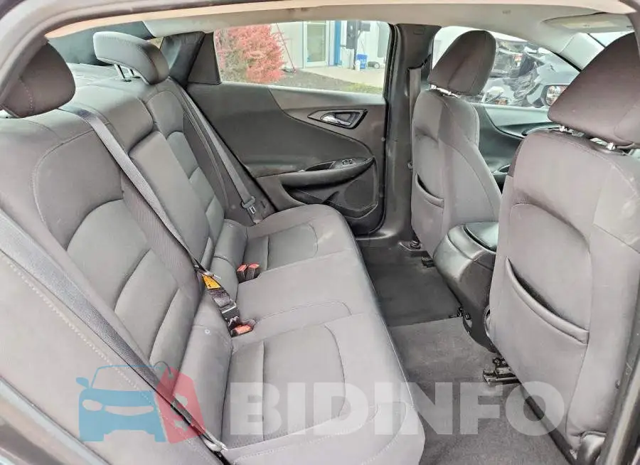 1G1ZB5ST4HF242524 Photo# 10