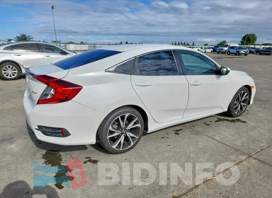 2HGFC2F86MH517526 Photo# 3