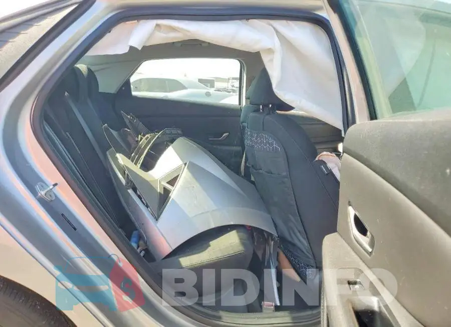 5NPLS4AG2PH101869 Photo# 10