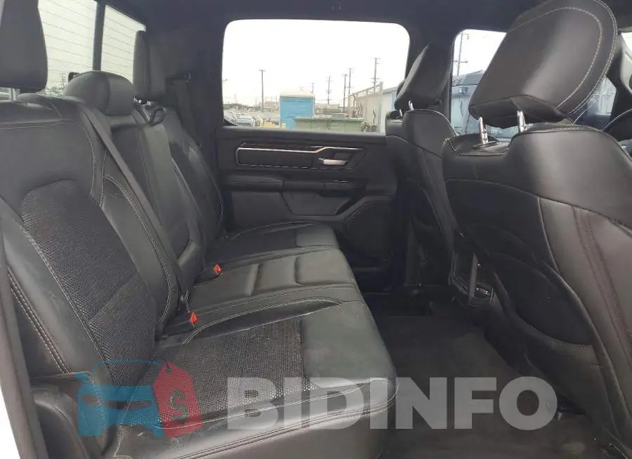 1C6SRFLT5LN215928 Photo# 10
