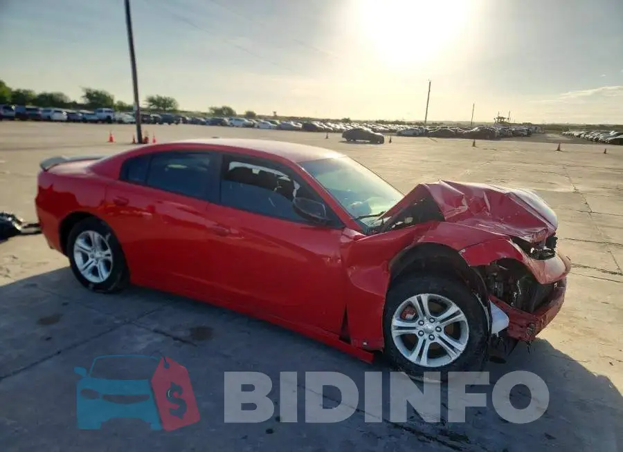 2C3CDXBG7KH685587 Photo# 4