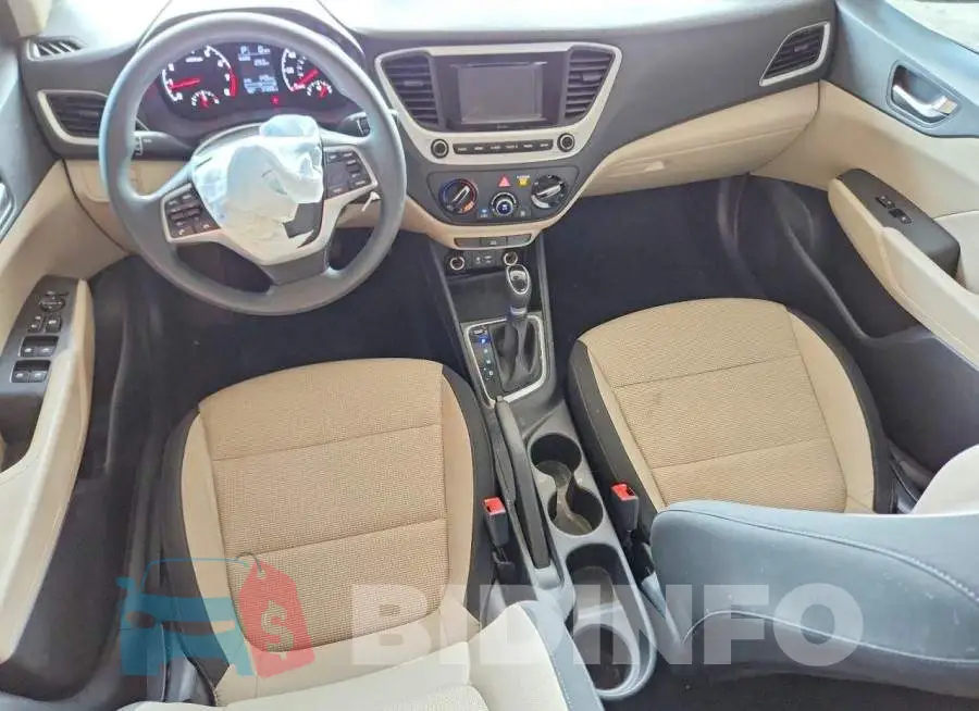 3KPC24A64NE158289 Photo# 8
