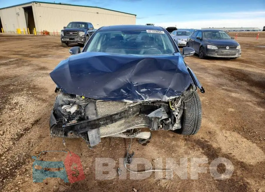 KMHD84LF4HU085927 Photo# 5