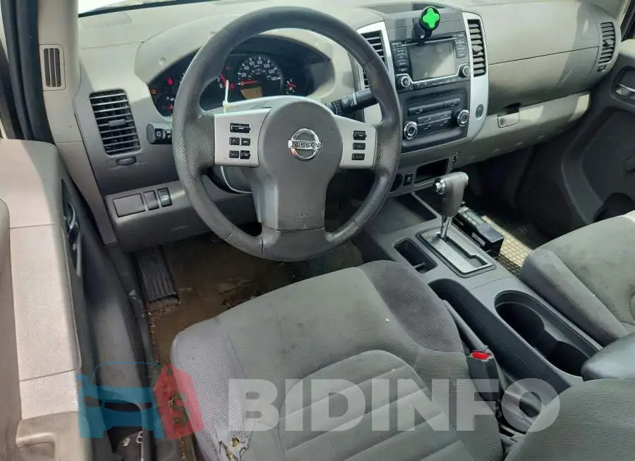 1N6BD0CT4JN700916 Photo# 8